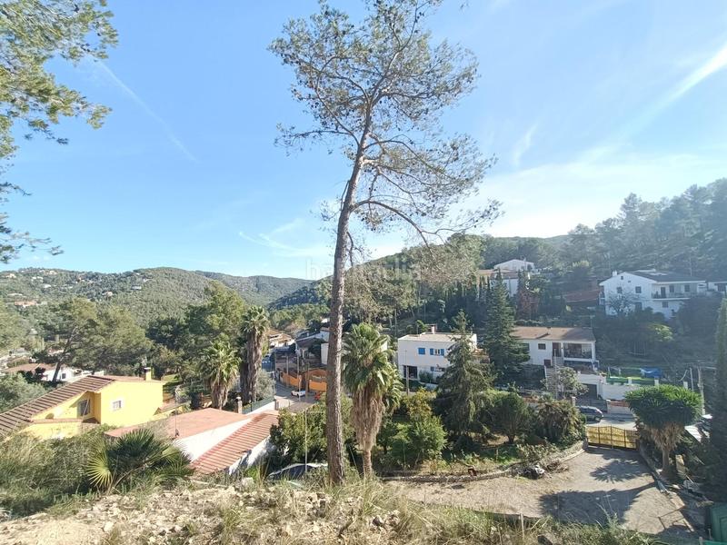 Foto ca238c52-d6a4-4dc8-9188-f9089a3856b1. Terreno residencial en carrer cristofor colon 24 dos terrenos amplios y bien orientados! en Canyelles