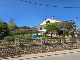 Maison à Canyelles. Distinción, privacidad y estilo en el corazón de canyelles  una