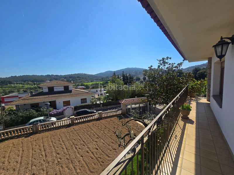 Foto 7bec3963-d8ff-493c-893d-62342d5ff6bd. House with heating parking in Canyelles