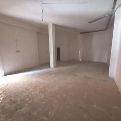 Local Comercial  Carrer triola. Local comercial diafano.