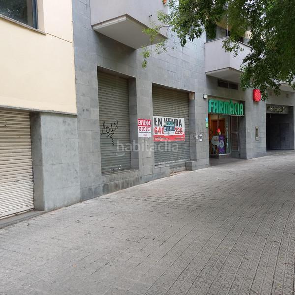 Foto bf15f02a-f93f-40d4-8e6e-1b1b39c4640d. Local comercial gran local en zona de paso. en Centrevila Vilanova i la Geltrú