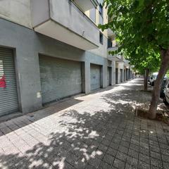 Local Comercial  Carrer masia frederic. Local comercial en c masia den frederic.