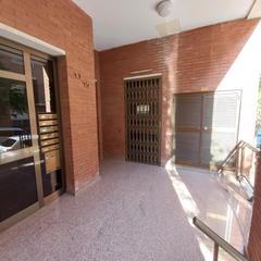 Local Comercial  Carrer triola. Local comercial diafano.