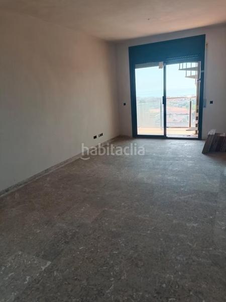 Foto c0a8da18-4e51-4ae7-876a-2f4558e845d4. Edifici a Segur de Calafell nucli urbà Segur de Calafell