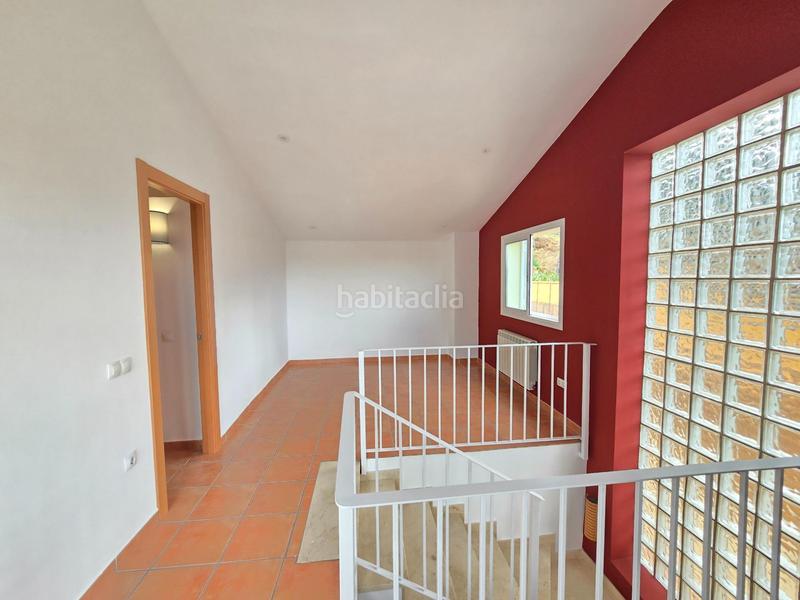 Foto ed5d069d-9533-4403-83b9-62d18bd4112c. Casa  independiente con piscina en el mismo pueblo espacio y calidad de vida entre el mar y el viñedo en Canyelles