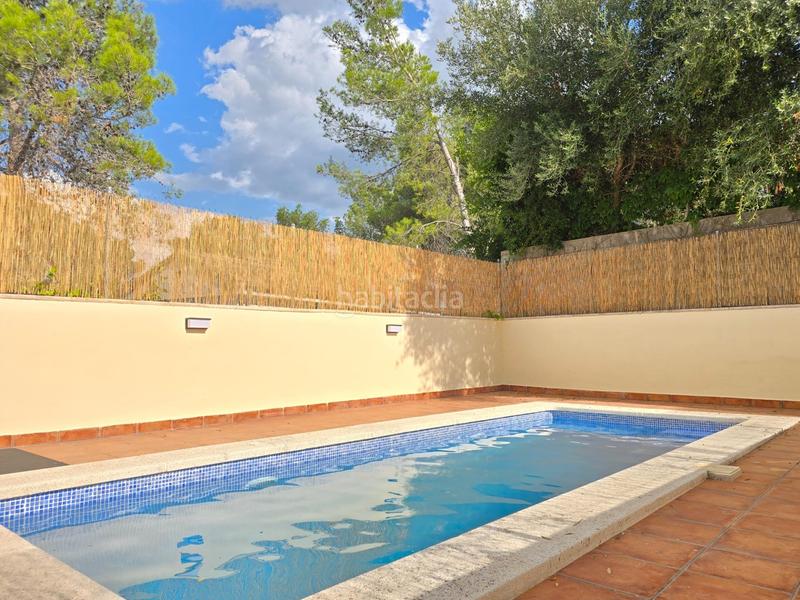 Foto f4eed494-1939-43ff-ae75-d30a7a2d815e. Casa  independiente con piscina en el mismo pueblo espacio y calidad de vida entre el mar y el viñedo en Canyelles
