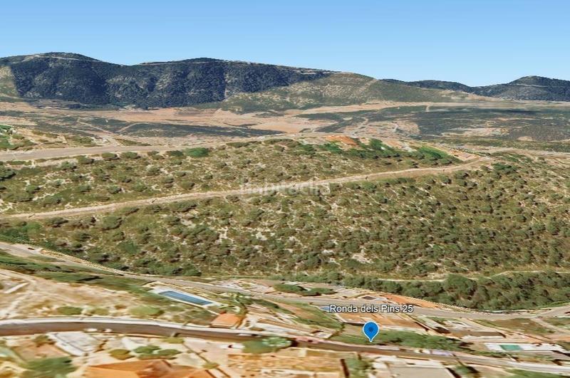 Foto 065b9848-40ce-48c2-84c9-5e989873e9db. Terreno residencial en ronda dels pins 25 vistas y tranquilidad a precio excepcional! en Canyelles
