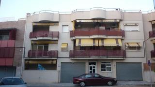 Appartement à Les Roquetes. Planta baja okupada.