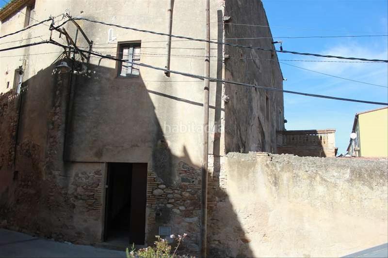 Foto 472ae0de-e383-4693-9bc6-cfa2e880c872. Casa en carrer doctor clos 37 en Peralada