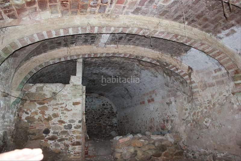Foto a9453006-ddad-44e2-81de-7bff53984a52. Casa en carrer doctor clos 37 en Peralada