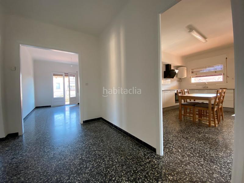 Foto 8f3a3f87-6bd8-4ead-9cf4-ba33562ac369. Xalet a carrer de pau casals 9 a Castelló d´Empúries