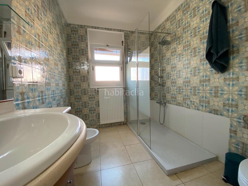 Foto adffc8e6-bc48-424e-ba1a-33c742588503. Xalet a carrer de pau casals 9 a Castelló d´Empúries