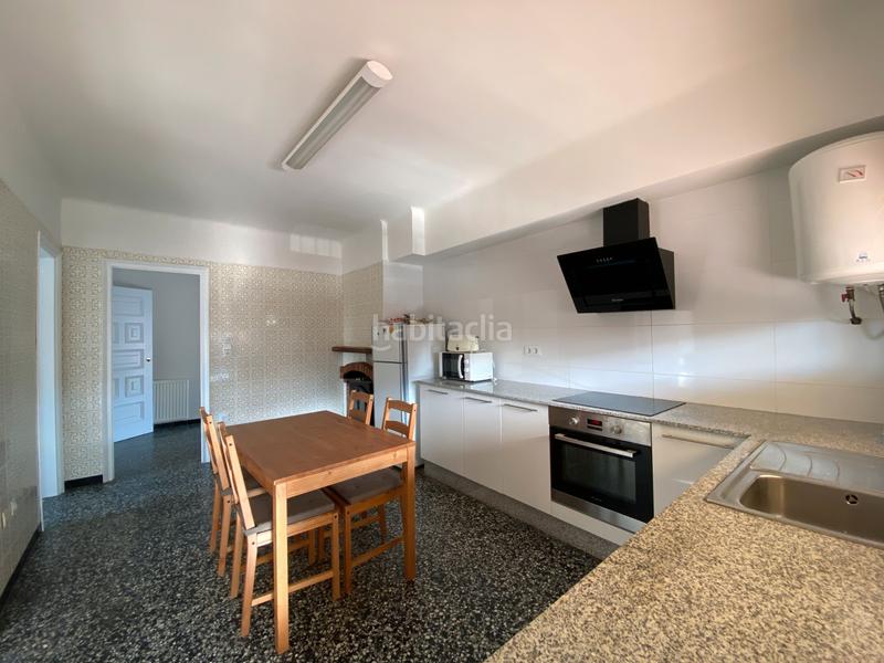 Foto b82466ba-70da-44a7-8591-5942b7e05f44. Xalet a carrer de pau casals 9 a Castelló d´Empúries