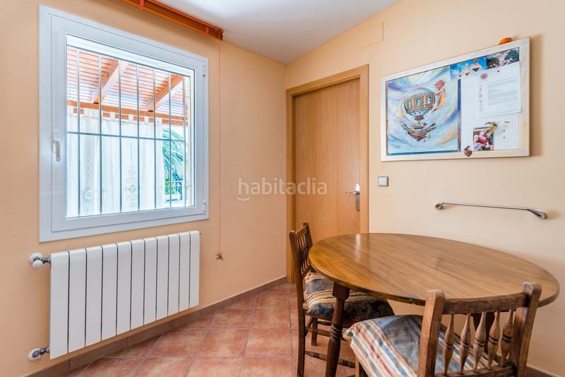 Foto 2180cf45-66f5-4af1-b6bc-3911b2383ac6. Chalet in carrer castella 5 in Nord Roses