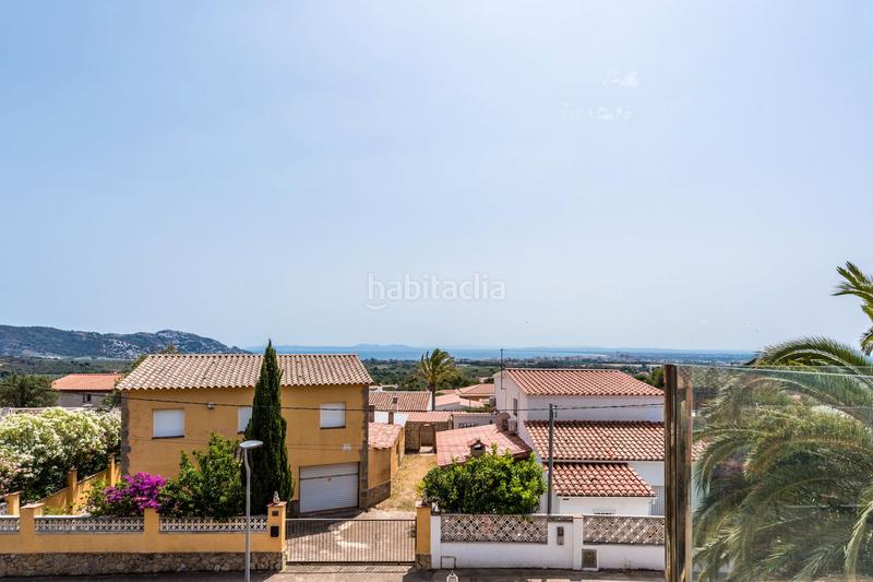 Foto dd58d813-efef-471e-9f72-1ae370872aed. Chalet in carrer castella 5 in Nord Roses