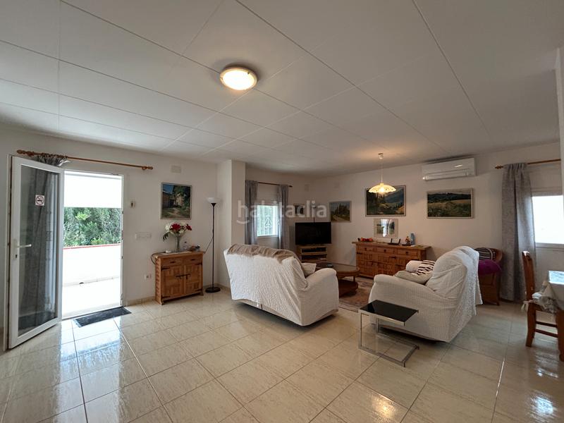 Foto 18878b03-722b-4fe1-bc8e-4c6898e56b1d. Chalet en carrer mare de la font/castellonou 74 en Castelló d´Empúries