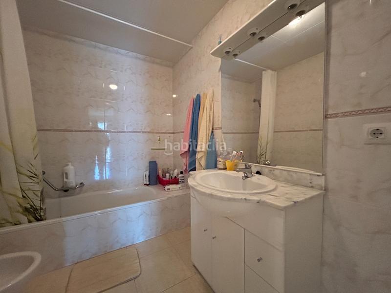 Foto 14dc85bb-78a3-4956-8cd3-02beee7aa2f4. Xalet a carrer mare de la font/castellonou 74 a Castelló d´Empúries