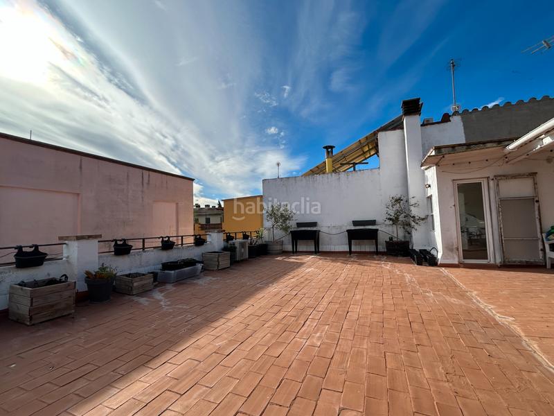 Foto 24c0573c-7433-49e0-8a86-44930beba6c3. Casa adossada a travessia mar 6 a Castelló d´Empúries