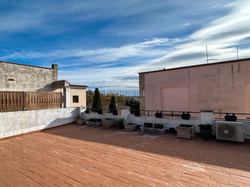 Foto 8085be7a-5e92-430f-90cb-0cbb84f842df. Casa adossada a travessia mar 6 a Castelló d´Empúries