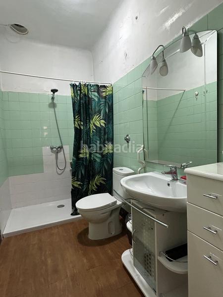 Foto d49ec84f-ce84-4244-a19b-4e4f59f311ca. Casa adossada a travessia mar 6 a Castelló d´Empúries