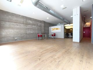 Local Comercial a Carrer del Cid