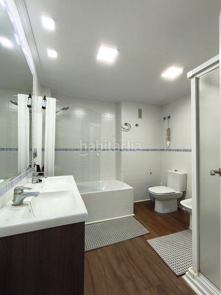 Foto f6a21924-9727-405f-aef5-15233c4bd014. Pis a Puçol ciudad Puçol