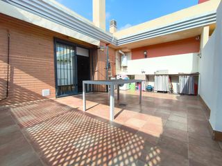 Alquiler Ático  Plaza miguel de cervantes 4