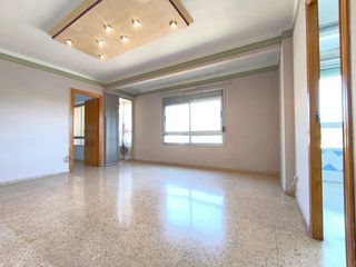 Flat in Casco Antiguo