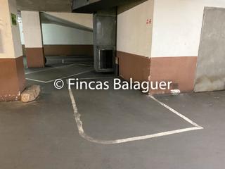 Aparcament cotxe a Carrer de feliu casanova 19. Plaza de parking a muy buen precio