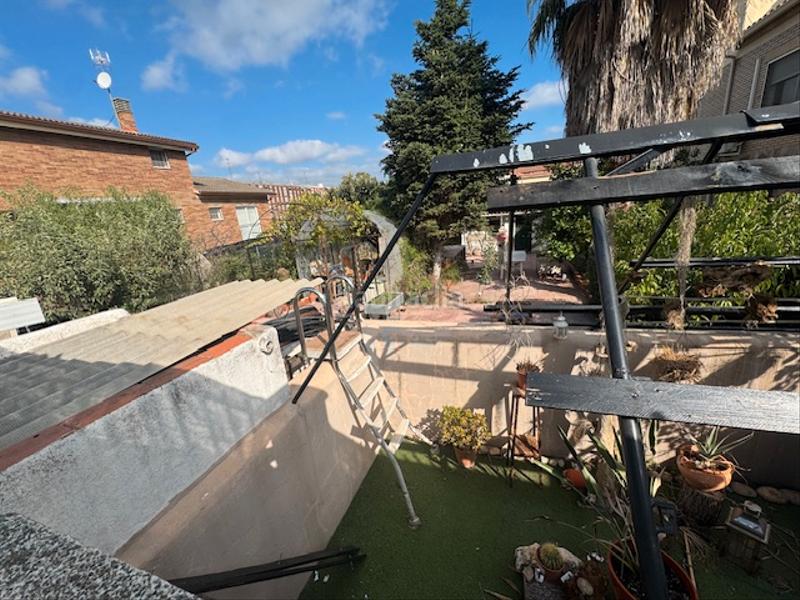 Foto d3558a33-7d0f-40f3-b8c8-d9731c2cd1f2. Terreny residencial a Can Parellada Terrassa