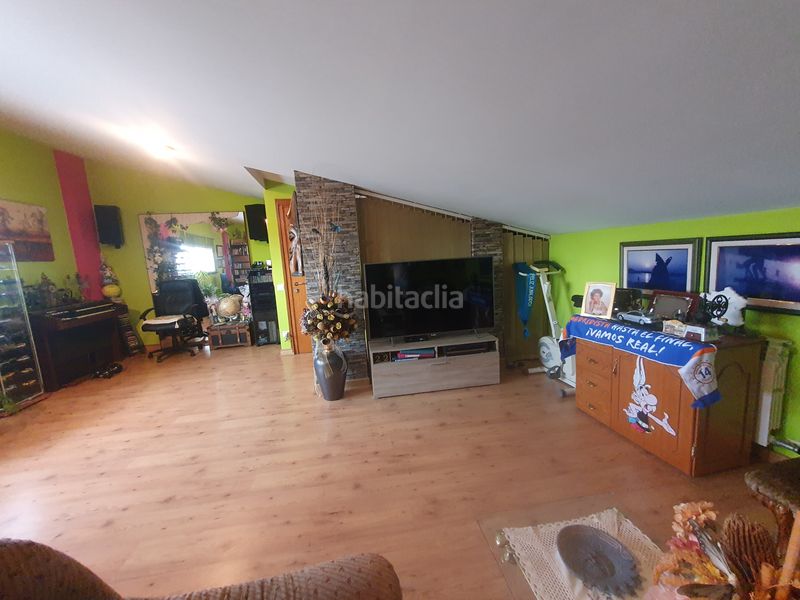 Foto 4eb7b24a-550e-4285-82cb-0aafe7088049. Dúplex amb calefacció aparcament piscina a Canovelles