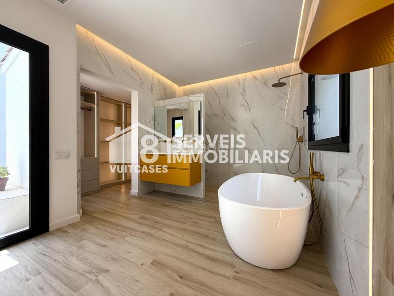 Foto 42b5db40-61f7-4261-8e8f-e8071c2abd2e. Casa en Canafort-El Puntó Sant Andreu de Llavaneres