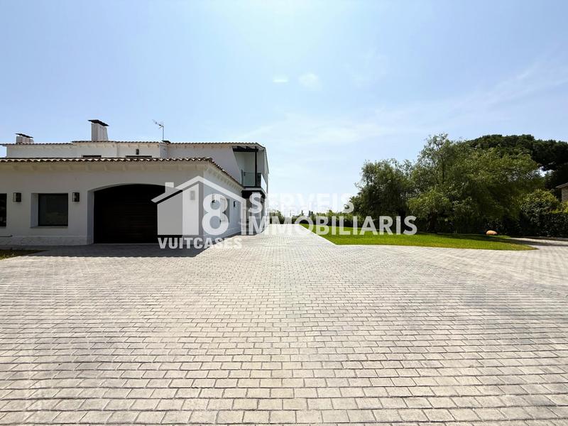 Foto f2968ca2-5352-42dc-8a4d-b7e783d5ffd4. Casa en Canafort-El Puntó Sant Andreu de Llavaneres