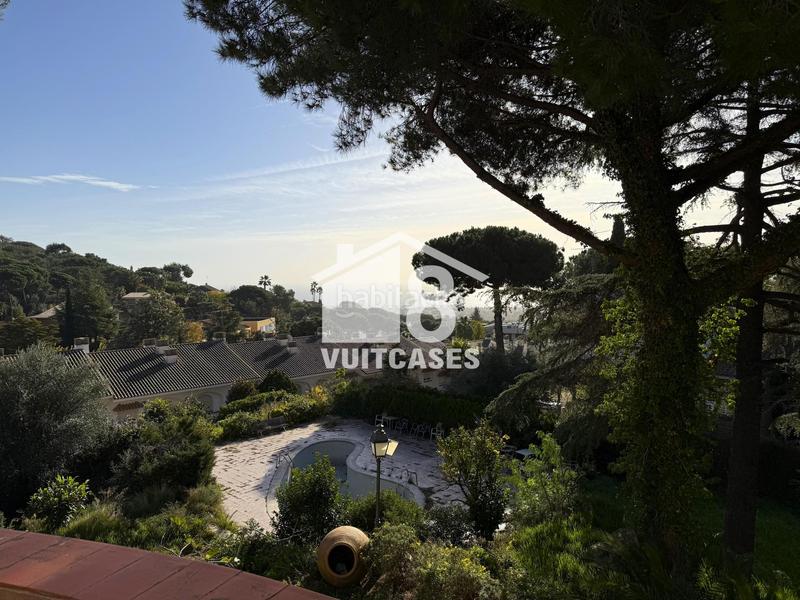 Foto 5d23b17a-961f-4427-afa2-c0643cc88dd3. Casa  con muchas centrica con vistas y terreno con muchas posibilidades en Premià de Dalt