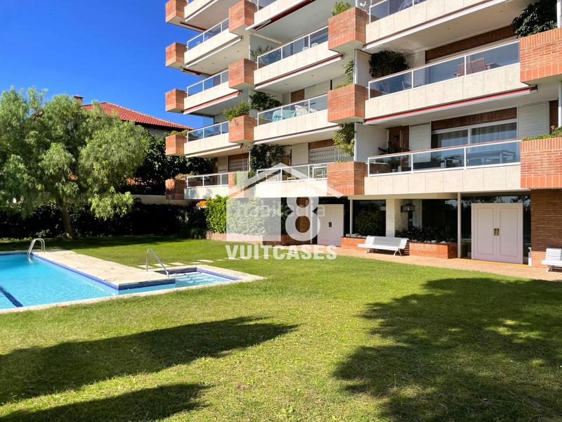 Foto f9a0cc3e-b496-4937-abc9-a94fe6e571c4. Pis amb calefacció aparcament piscina a Sant Vicenç Platja Sant Vicenç de Montalt
