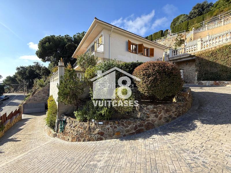 Foto 0f19fdcd-01c2-4cbd-9284-09ff2d51df12. Chalet casa 4 vientos en Arenys de Munt