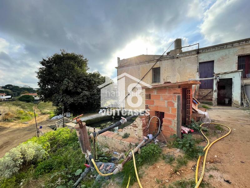 Foto 61e49e4a-6c5c-4646-b99e-fe7268ce0156. Bauernhof mit parking in Canet de Mar