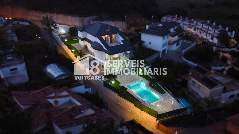 Foto 90794389-c35c-405c-9cb3-ef5e920d8a3c. Casa amb calefacció aparcament a Urbanitzacions Arenys de Mar