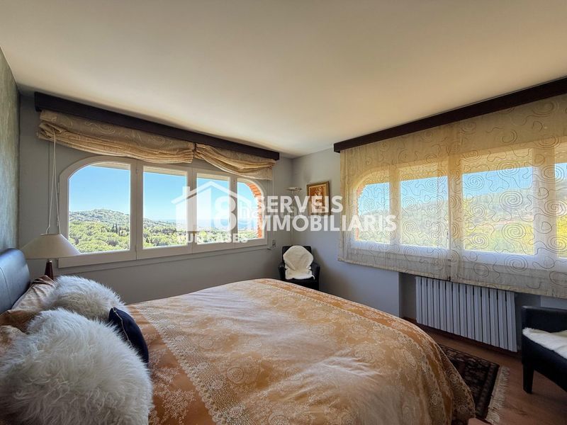 Foto 56e7c2bd-cf7e-41eb-8402-9c02da9a14ed. Casa amb calefacció aparcament piscina a Alella