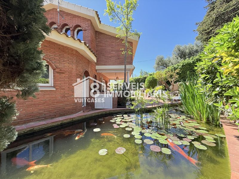 Foto b78811d0-0af1-4601-a384-9acc0a3e3096. Casa amb calefacció aparcament piscina a Alella