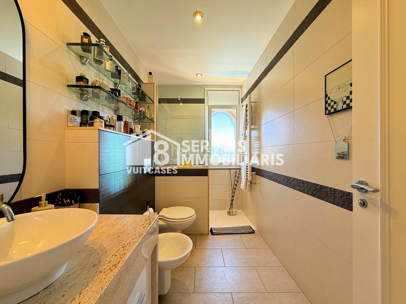 Foto d0916bd2-8304-42cc-8694-827bd15d4fb1. Casa amb calefacció aparcament piscina a Alella