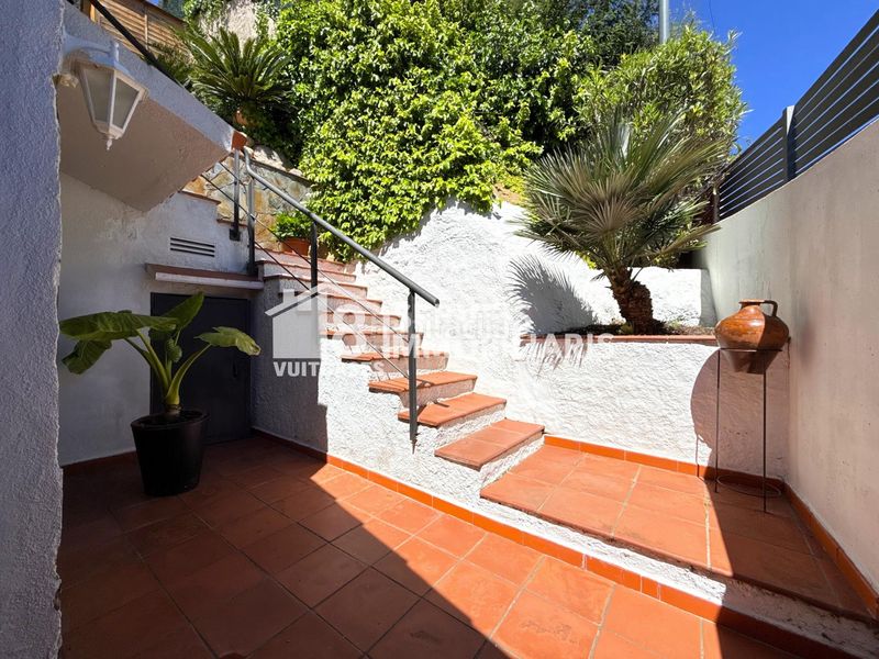 Foto d99ea4a6-66f5-4bba-a028-234922bb9b72. Casa amb calefacció aparcament piscina a Alella