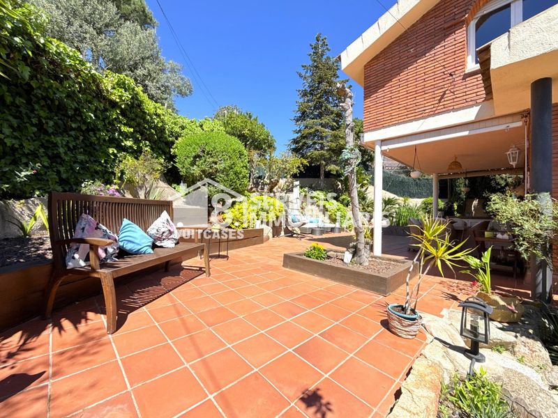 Foto e15f9ea9-605c-414a-a5d1-3039b0922848. Casa amb calefacció aparcament piscina a Alella