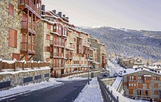 Appartamento in Soldeu-Incles. Piso situado en la bonita zona de la pleta de soldeu.