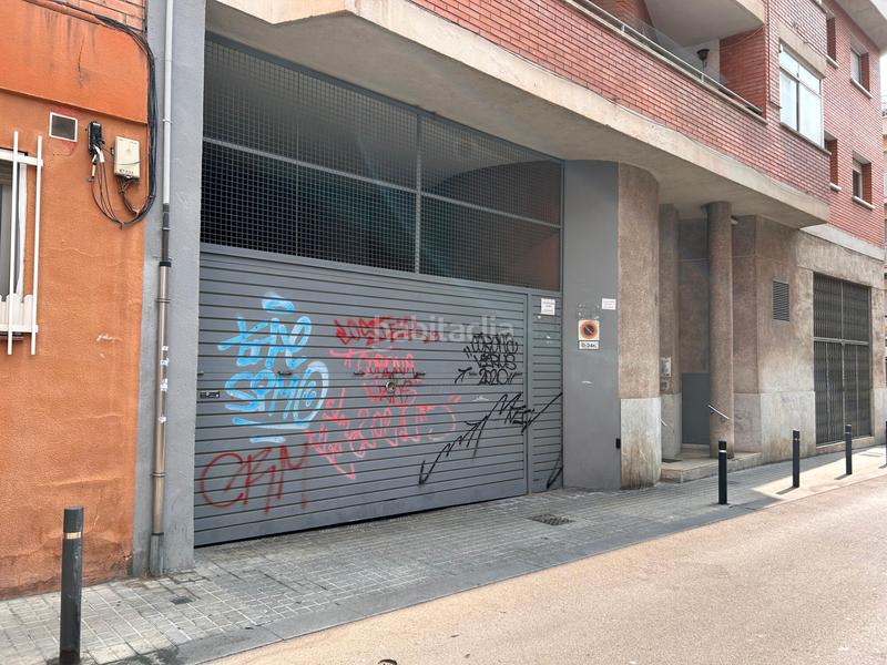 Foto 8edbceb5-4335-4868-8a44-5b21f0cec819. Posto auto in Vilapicina - Torre Llobeta Barcelona