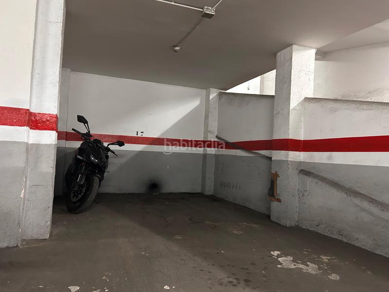 Foto fb88de8f-e711-4526-840d-bd0ee7945bb1. Posto auto in Vilapicina - Torre Llobeta Barcelona