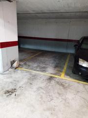 Car parking in La Guineueta. Plaza de parking passeig urrutia
