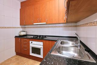 Appartement à El Camp de l´Arpa del Clot. Piso cerca del metro camp de l'arpa (l5)