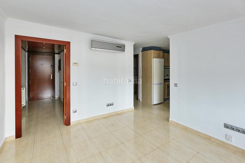 Foto 17abb43e-7ecf-4d9e-a9cf-ba4ef03eb0a9. Appartement avec chauffage dans Sistrells Badalona