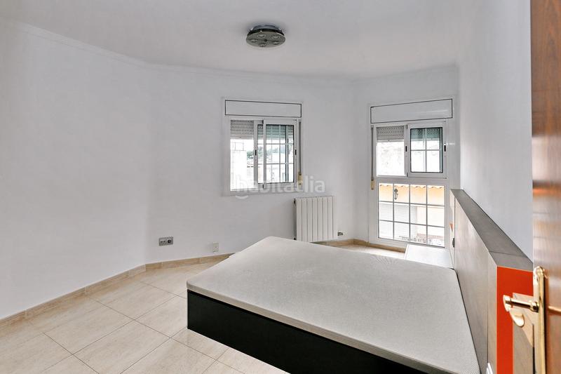 Foto b39c5e63-af83-440c-aa33-302c95926a11. Appartement avec chauffage dans Sistrells Badalona